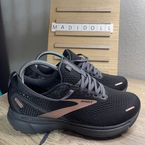 Brooks | Shoes | Brooks Ghost 4 Black Rose Gold Sneakers 85 Wide | Poshmark